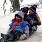 Școlarii intră de vineri în vacanța de iarnă