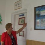 Elevii şcolii din Buda sunt în pericol în orice clipă. Tavanele s-ar putea prăbuşi peste ei. Veştile sunt însă proaste: nu sunt bani pentru reparaţii capitale