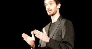 Spectacol de teatru, în această seară la Consiliul Judeţean