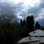 Instabilitate în a doua parte a zilei ! Vijeliile şi grindina ameninţă judeţul Buzău