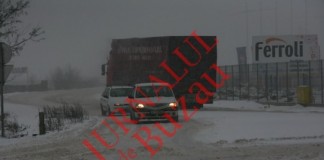 DN22 Ramnicu Sarat-Braila ramane blocat si in aceasta dimineata