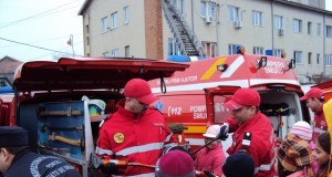 „Porți deschise” la pompieri