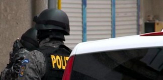 Rețea de proxeneți prahoveni, destructurată la Buzău