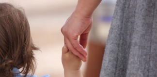 29 de copii adoptați la Buzău anul trecut