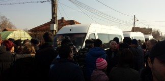 A doua zi de proteste la Mărăcineni. Între timp a intrat pe fir DNA
