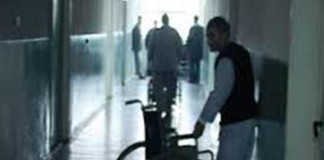 Anchetă în cazul decesului unui tânăr cu handicap sever la centrul de recuperare din Rm Sărat