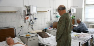 Vorbe frumoase: Este ilegal ca, în perioada internării, un pacient să-și cumpere medicamente