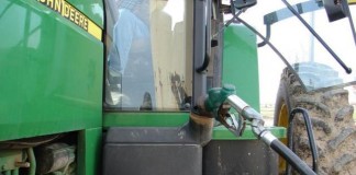 APIA începe rambursarea sumelor pentru diferenţa de acciză la motorină în agricultură