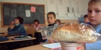18 copii de la Ziduri intoxicati de la lapte si corn