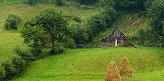 Românii consideră sigure destinațiile de vacanță interne