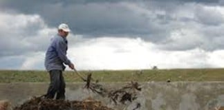 Neglijenţă criminală. Cum depozitează îngrăşămintele chimice societăţile de profil