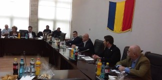 Dezbatere între consilierii județeni și elevii buzoieni