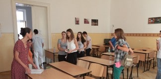 Vezi ce schimbări aduce planul-cadru pentru învăţământul gimnazial, adoptat ieri