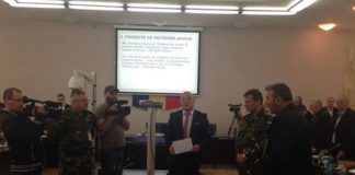 Cei doi militari buzoieni decedați în Afganistan au devenit, astăzi, cetățeni de onoare ai judetului Buzău