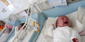 Opt nașteri de Paște la Maternitatea Buzău