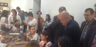 Muzeul Județean a inaugurat, astăzi, expoziția „Ocolul lumii pe jos. Povestea celor 497 de perechi de opinci”