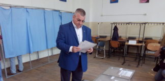 Incident la Pedagogic. Constantin Popa a primit două buletine de vot pentru primar