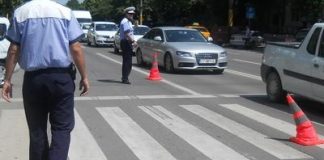 Un nou accident pe trecerea de pietoni. Un adolescent de 16 ani, luat pe capotă de o şoferiţă neatentă