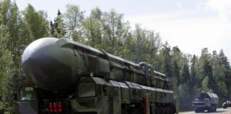 Prezent la Buzău, ministrul Apărării neagă mutarea arsenalului nuclear din Turcia în România