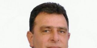 Mascaţii au descins la Primăria Topliceni şi acasă la primarul Viorel Panţuru