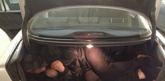 Inconştienţă extremă! Vezi aici ce era în portbagajul maşinii implicate în accidentul de sâmbătă noaptea