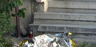O femeie s-a aruncat de la etaj în Broşteni. Rudele spun că nu mai suporta boala de care suferea