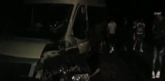 Vezi aici ce pedeapsă a primit şoferul care, băut fiind, a lovit un microbuz plin cu elevi