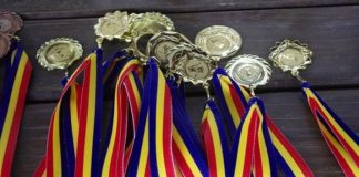 Un profesor din Buzău face parte din echipa României care a câștigat șapte medalii la Turneul Internațional de Informatică Shumen 2016