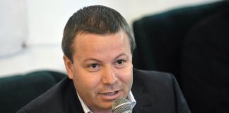 Buzoian, numit secretar de stat