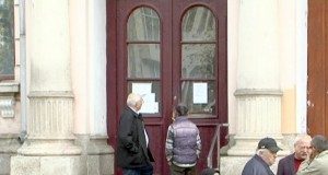 Amânări după amânări în procesul de la Taxe și Impozite