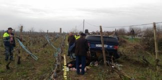 Un călugăr și-a găsit sfârșitul pe Șoseaua Europeană. S-a răsturnat cu mașina și a rămas încarcerat