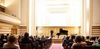 Turneul Pianul Călător ajunge pentru prima data la Buzau