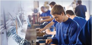 Învățământul profesional, obligatoriu pentru elevii cu medii sub 5 la Evaluarea Națională