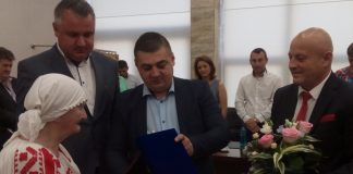 Adela Petre, declarată cetăţean de onoare al judeţului Buzău