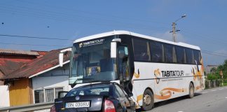 Autocarul cu 52 de persoane implicat în accident la Ploieşti se întorcea de la Vulcanii Noroioşi