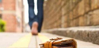 Portofel găsit de un jandarm buzoian aflat în timpul liber