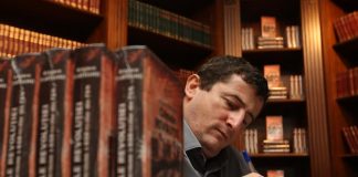 Grigore Cartianu își lansează cărțile la Buzău. Vorbeşte despre “Crimele Revoluției Române”