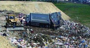 Buzăul, amendat de UE pentru gunoaie