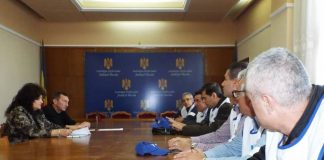 Profesorii buzoieni au demarat protestele. Ce au discutat cu prefectul Carmen Ichim!