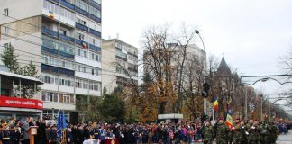 450 de militari, la defilarea de anul acesta. Mii de buzoieni i-au admirat