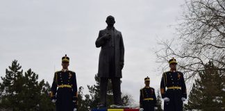Dezvelirea statuii lui Alexandru Marghiloman, un moment emoționat, la 100 de ani de la Unirea Basarabiei cu România