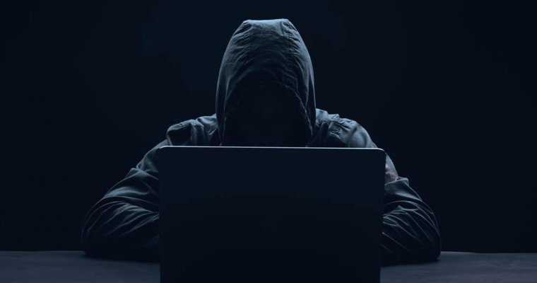 Hacker-stock-760x400