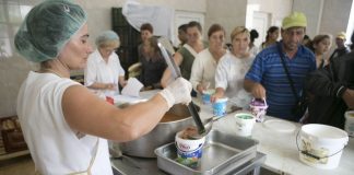 Scădere drastică a numărului beneficiarilor Cantinei de Ajutor Social. Vezi aici motivul