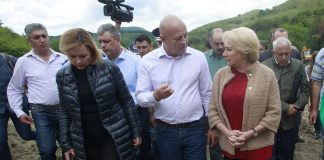 Premierul Dancila la Buzau: „In şedinţa de Guvern de joi ar putea fi acordate ajutoare pentru localităţile afectate de inundaţii”