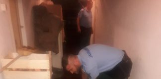 Bilantul ploii de luni: zeci de interventii pentru evacuarea apei din beciuri si subsoluri