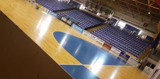 Iată cum arată Sala Sporturilor! Suprafață de joc la standarde olimpice