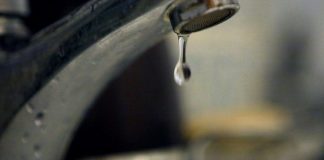 Avarie la conducta de apa potabilă! Echipele Companiei de Apa intervin