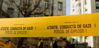 Pericol de explozie la Berca. O conducta de gaz, sparta de un utilaj