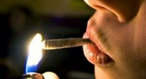 Tânăr buzoian, prins drogat, la volan