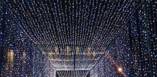 Spectacol de lumini oferit buzoienilor de Consiliul Judetean